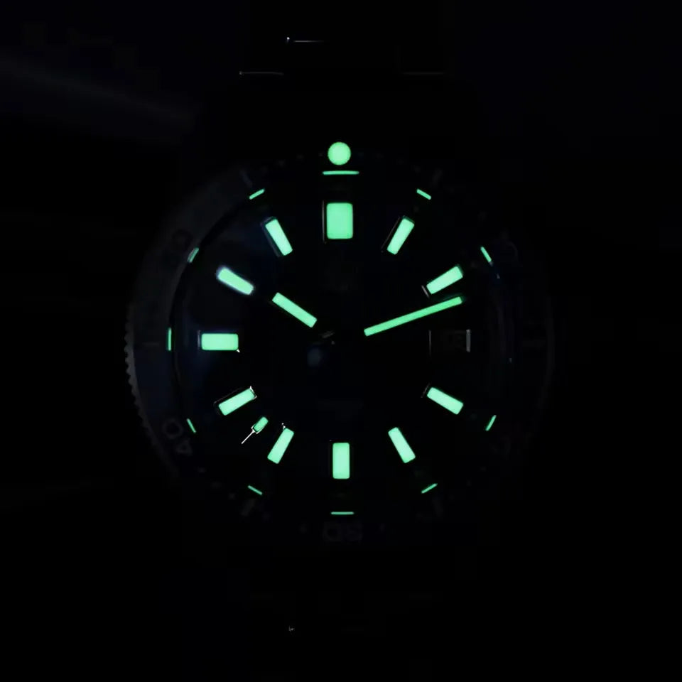 San Martin Modell SN0007 41mm V4 Taucheruhr mit NH35 Automatikuhrwerk Sapphire Glas Datumsanzeige 200m Wasserdicht